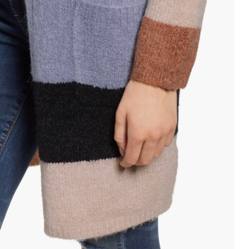 Dreamers by Debut | Cardigan | Stripe Long Cardigan - Picture 10 of 15
